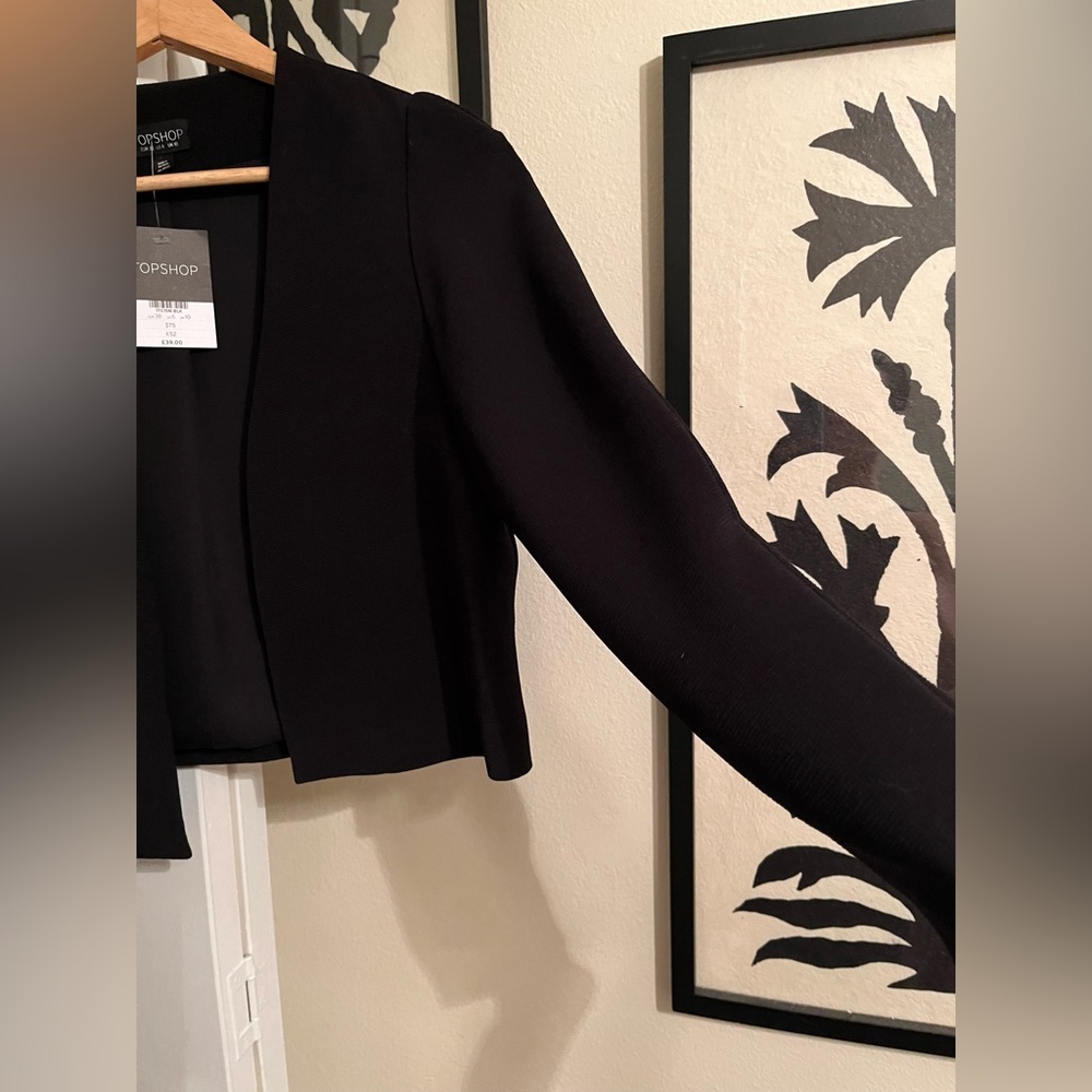 Cropped Jacket - Picture 3 of 3